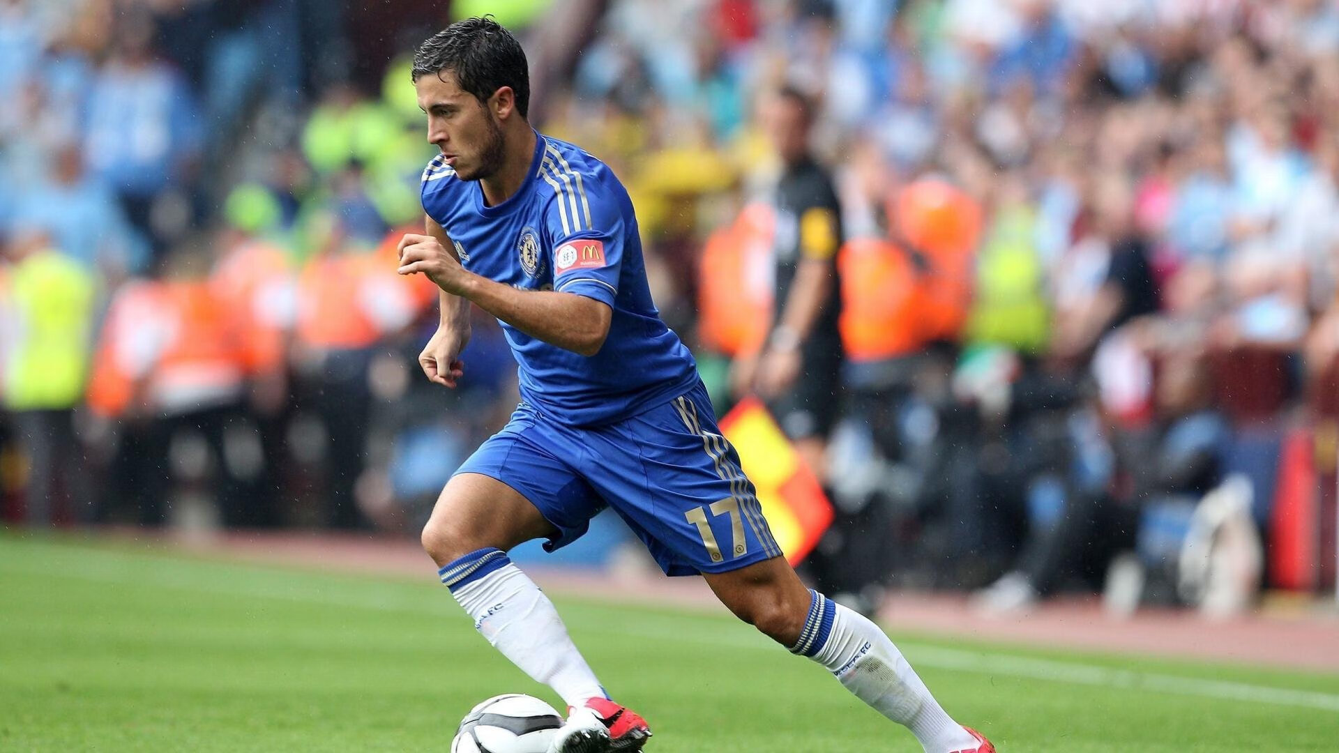 英格兰队在欧洲杯八分之一决赛中以2比0战胜瑞士队，晋级四强，英格兰欧洲杯比赛结果